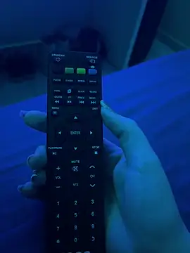 Snapshot of SafadaJS chatting on 09-18-25, 07:10 SafadaJS online show from 09-18-25, 07:10