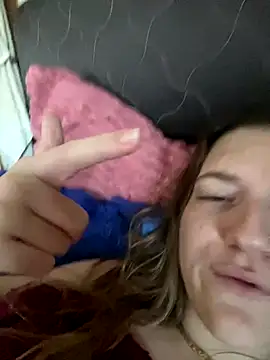 Snapshot of SafadaJS chatting on 11-19-25, 09:20 SafadaJS online show from 11-19-25, 09:20