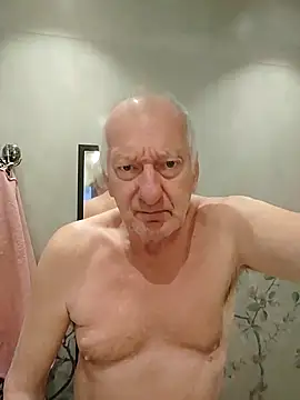 Snapshot of Solek56 chatting on 11-24-25, 08:14 Solek56 online show from 11-24-25, 08:14