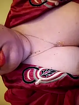 Snapshot of Hnonasix89 chatting on 02-13-26, 10:28 Hnonasix89 online show from 02-13-26, 10:28