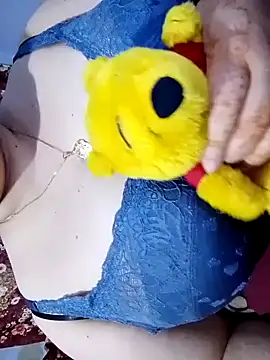 Snapshot of Hnonasix89 chatting on 02-25-26, 06:39 Hnonasix89 online show from 02-25-26, 06:39