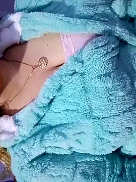 Snapshot of Hnonasix89 chatting on 03-08-26, 04:33 Hnonasix89 online show from 03-08-26, 04:33