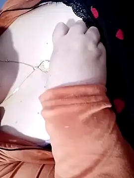 Snapshot of Hnonasix89 chatting on 03-11-26, 02:06 Hnonasix89 online show from 03-11-26, 02:06