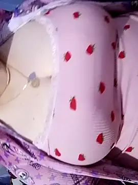 Snapshot of Hnonasix89 chatting on 04-03-26, 11:41 Hnonasix89 online show from 04-03-26, 11:41