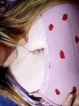 Snapshot of Hnonasix89 chatting on 04-04-26, 01:48 Hnonasix89 online show from 04-04-26, 01:48