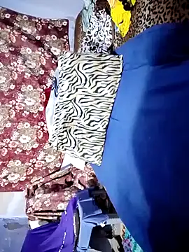 Snapshot of Hnonasix89 chatting on 04-08-26, 09:48 Hnonasix89 online show from 04-08-26, 09:48