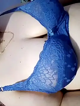 Snapshot of Hnonasix89 chatting on 04-11-26, 08:35 Hnonasix89 online show from 04-11-26, 08:35