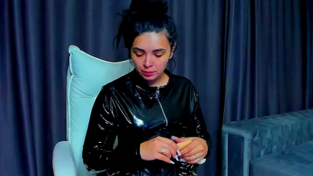 DevashaQueenX online show from 09-30-25, 07:02