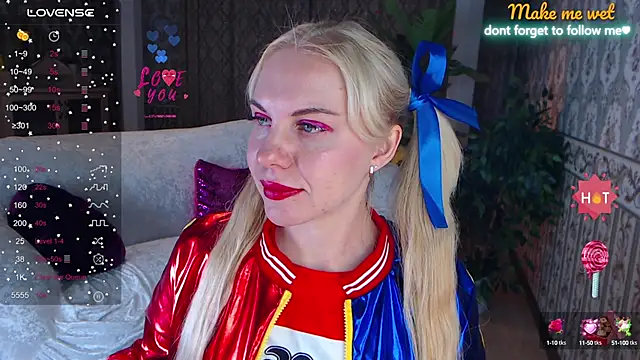 LiSinDoll online show from 10-10-25, 01:48