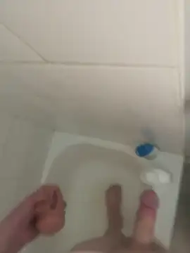 Snapshot of Buck2000 chatting on 02-10-26, 06:23 Buck2000 online show from 02-10-26, 06:23