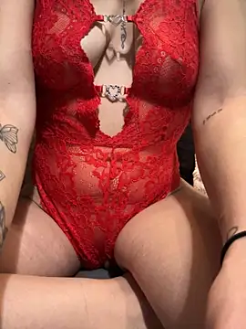 Snapshot of Xx2564 chatting on 11-13-25, 11:14 Xx2564 online show from 11-13-25, 11:14