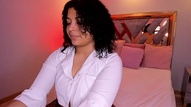 Dakota Mars online show from 10-08-25, 12:36