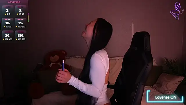 FataleNellie online show from 02-12-26, 10:49