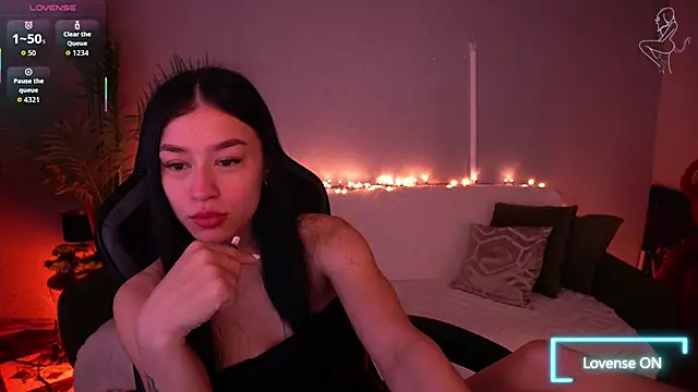 FataleNellie online show from 04-14-26, 09:32