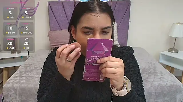 Snapshot of Lia_Blake_ chatting on 09-12-25, 12:05 Lia Blake online show from 09-12-25, 12:05