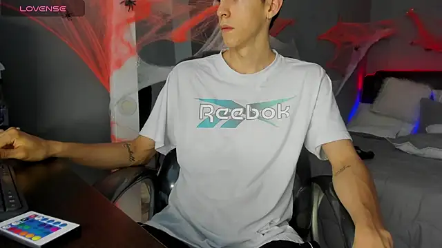 Jhon snow22 online show from 10-22-25, 03:23