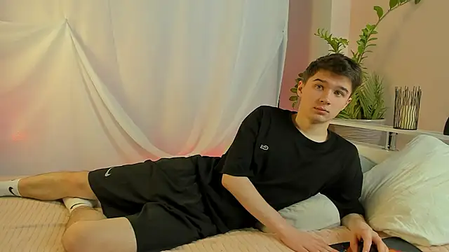 SherlockMax online show from 02-08-26, 07:28