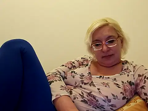 VikaKing online show from 09-16-25, 06:53