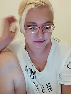 VikaKing online show from 01-05-26, 05:38