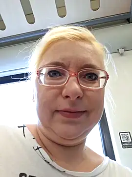 VikaKing online show from 01-06-26, 10:08