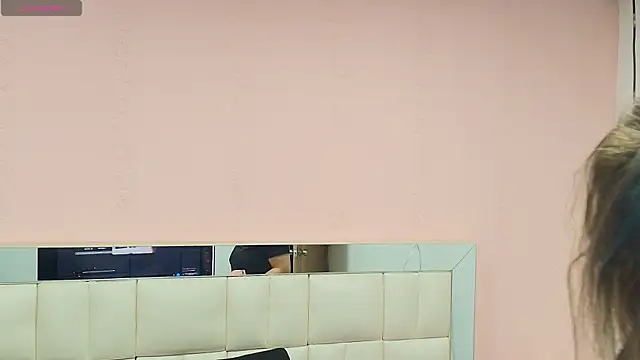 gisell gomez online show from 12-15-25, 12:20