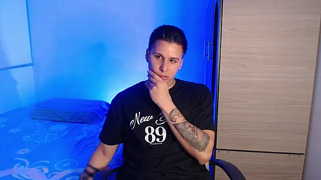 valentinosex1 online show from 01-10-26, 06:09