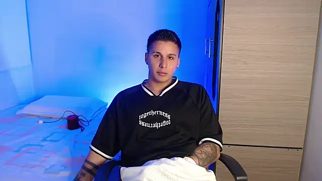 valentinosex1 online show from 03-14-26, 08:47