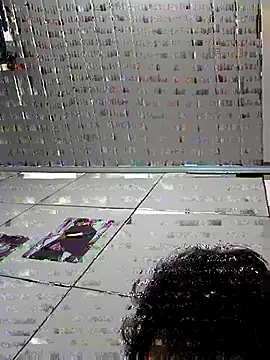 Jeanpauzudo123 online show from 11-01-25, 06:15