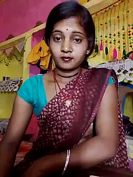 Snapshot of Hot_bbbb chatting on 04-14-26, 05:19 Hot bbbb online show from 04-14-26, 05:19