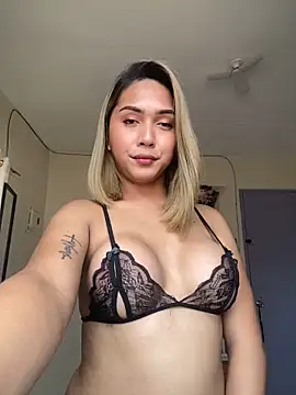 IvoryKath online show from 11-05-25, 02:55