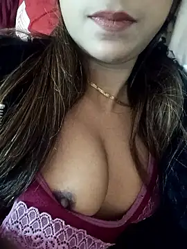 Snapshot of payalsharma95 chatting on 12-22-25, 05:21 payalsharma95 online show from 12-22-25, 05:21