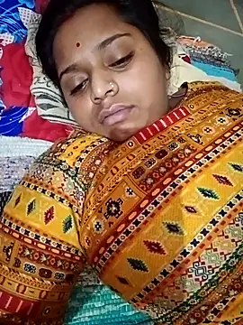 Snapshot of Hot_crety chatting on 09-23-25, 11:30 Hot crety online show from 09-23-25, 11:30