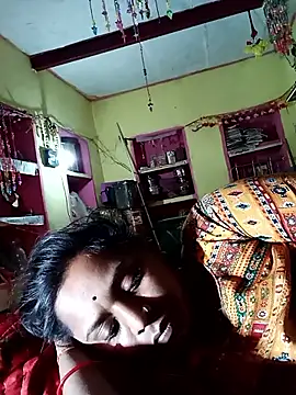 Hot crety online show from 03-26-26, 07:36