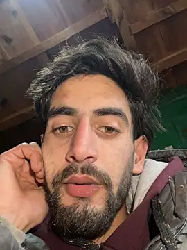 lyath3245 online show from 02-04-26, 08:31