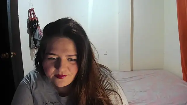 Snapshot of Daphne_girlsex chatting on 09-28-25, 12:27 Daphne girlsex online show from 09-28-25, 12:27