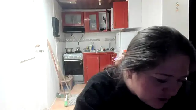 Daphne girlsex online show from 06-03-26, 02:33
