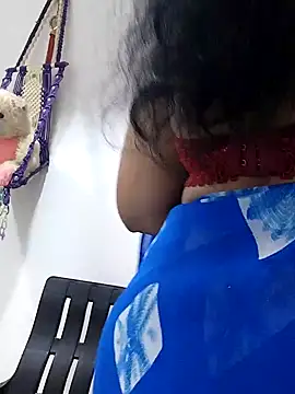 sneha bebo online show from 10-28-25, 03:58