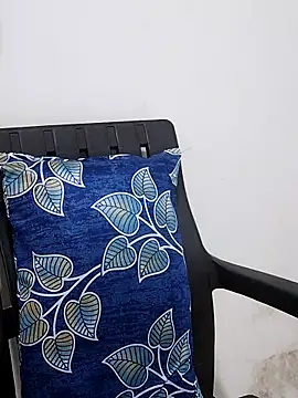 sneha bebo online show from 11-17-25, 03:29