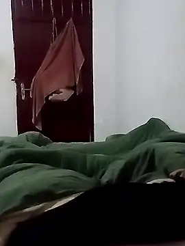 Snapshot of rafa_mnz chatting on 12-14-25, 02:55 rafa mnz online show from 12-14-25, 02:55