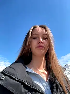 Snapshot of ElliRose chatting on 09-11-25, 06:57 ElliRose online show from 09-11-25, 06:57