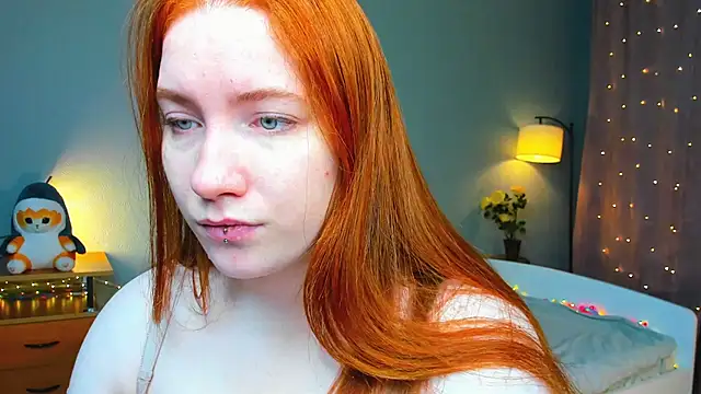 Snapshot of EthalCarlsqq chatting on 12-21-25, 07:04 EthalCarlsqq online show from 12-21-25, 07:04