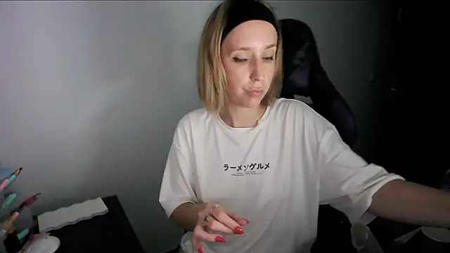 violetofsecret online show from 10-17-25, 10:23