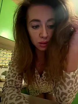 MarinaDiva11 74 online show from 11-11-25, 07:58