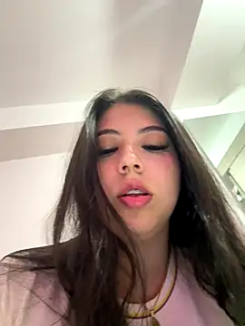 Snapshot of anagil_ chatting on 09-16-25, 06:47 anagil online show from 09-16-25, 06:47