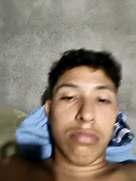 Snapshot of MattBroddy chatting on 10-11-25, 12:10 MattBroddy online show from 10-11-25, 12:10