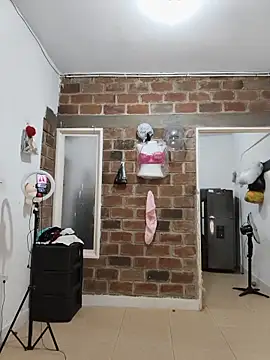 Snapshot of NARNYALABELLA chatting on 05-28-26, 11:46 NARNYALABELLA online show from 05-28-26, 11:46
