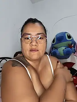Snapshot of NARNYALABELLA chatting on 06-23-26, 04:49 NARNYALABELLA online show from 06-23-26, 04:49