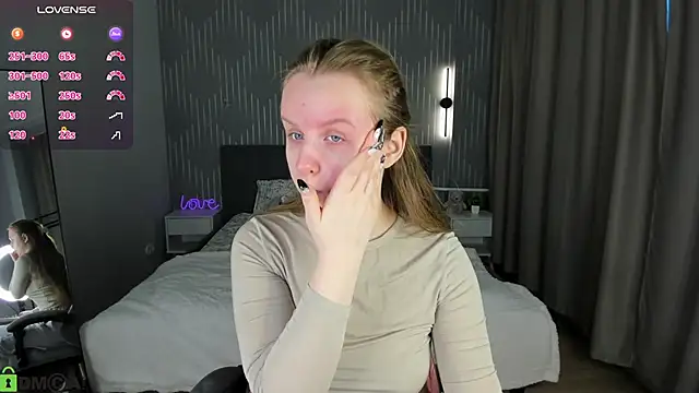 Rina Panic online show from 03-28-26, 01:05