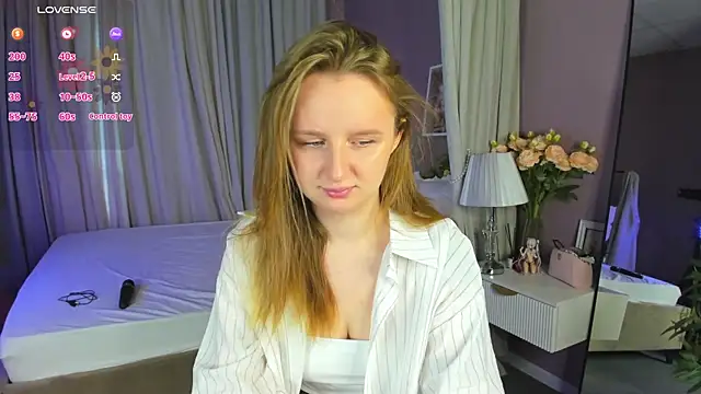 Snapshot of Rina_Panic chatting on 06-12-26, 01:04 Rina Panic online show from 06-12-26, 01:04