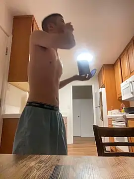 mading7 online show from 02-12-26, 03:01